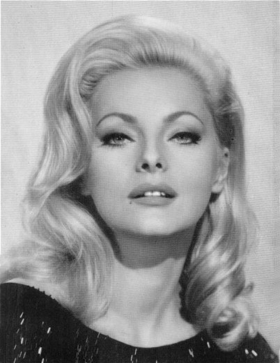 virna lisi net worth - Article 1